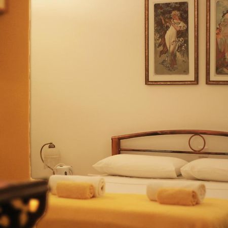 Giljana Ensuite Rooms Shared Terrace & Kitchen سانت جوليان المظهر الخارجي الصورة